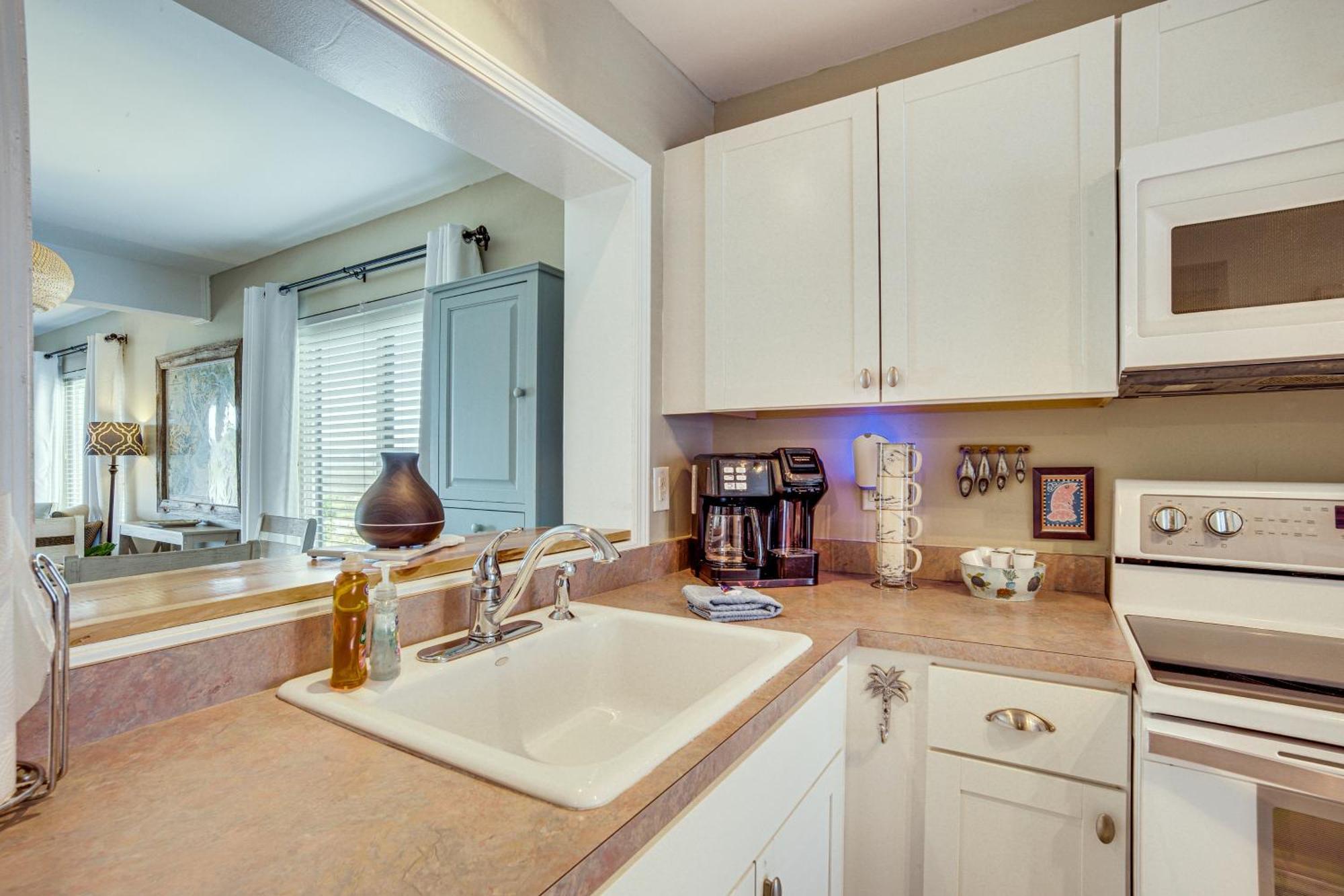 Harbor Island Condo With Deck - Steps To Beach! Oceanmarsh Subdivision Buitenkant foto